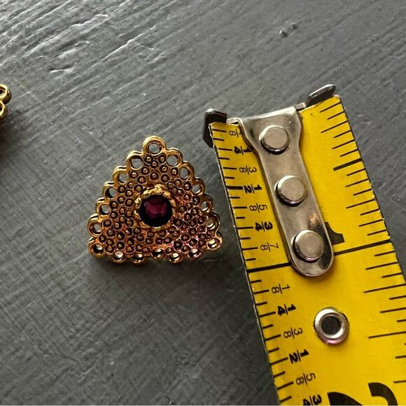 Vintage Gold Tone Purple Gemstone Earrings - Picture 4 of 5